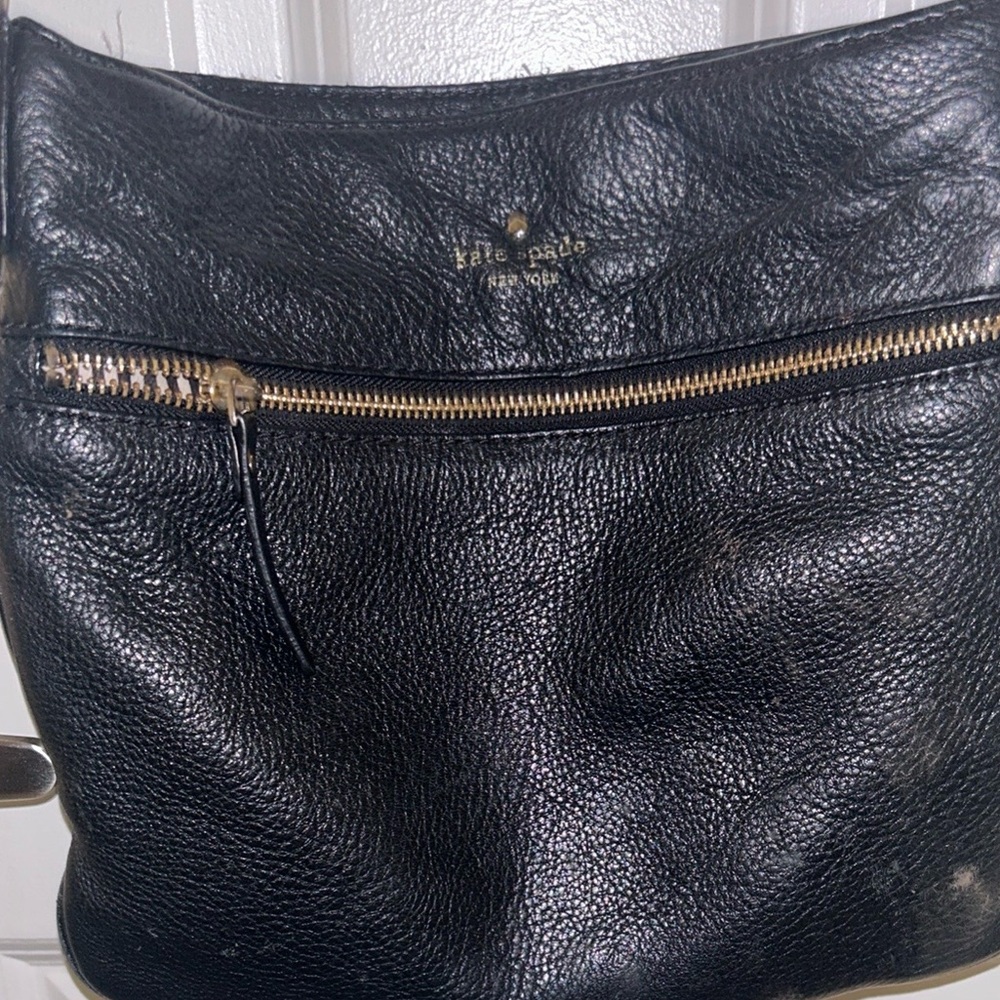 Kate Spade Black and Gold Shoulder Bag with Chain Strap
